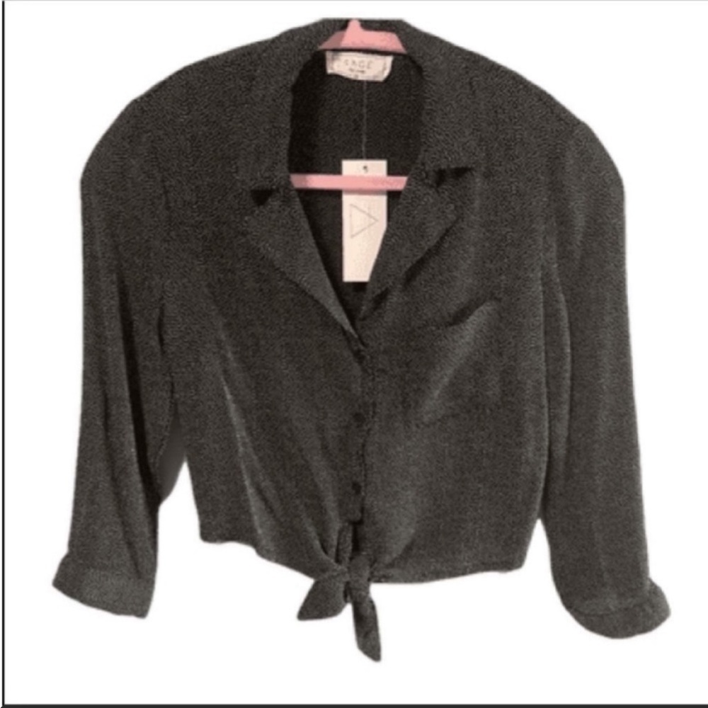 NWT Sage The Label tie front button down long sleeves mini dots crop top. XS